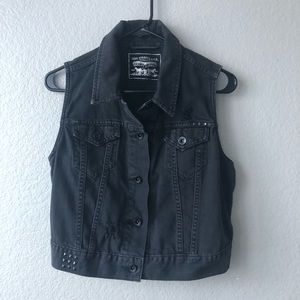 Levi’s Black Distressed Studded Denim Vest